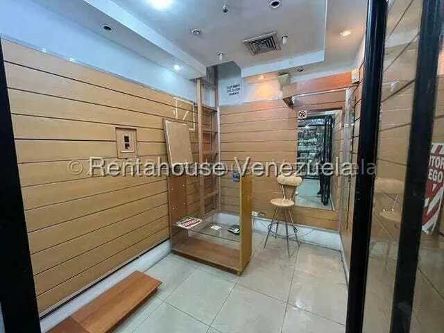 Local Comercial en Alquiler en El Paraiso, Distrito Metropolitano - 5