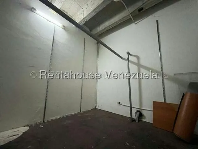 Local Comercial en Alquiler en El Paraiso, Distrito Metropolitano - 7