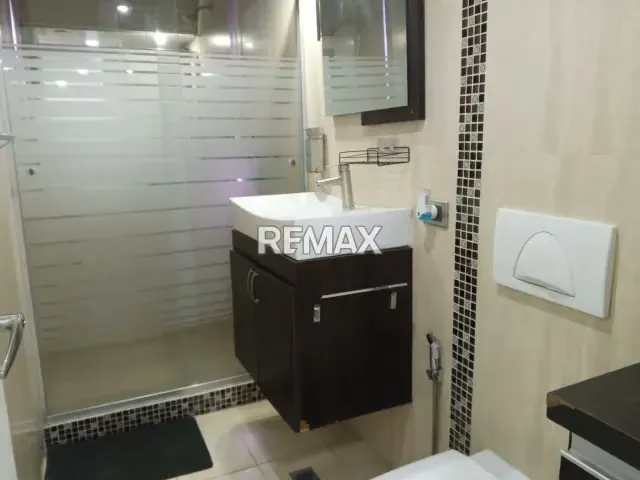 Moderno Apartamento Tipo PH Dúplex, en Venta Casco Central Lechería Venezuela Residencias Frailejón - 16