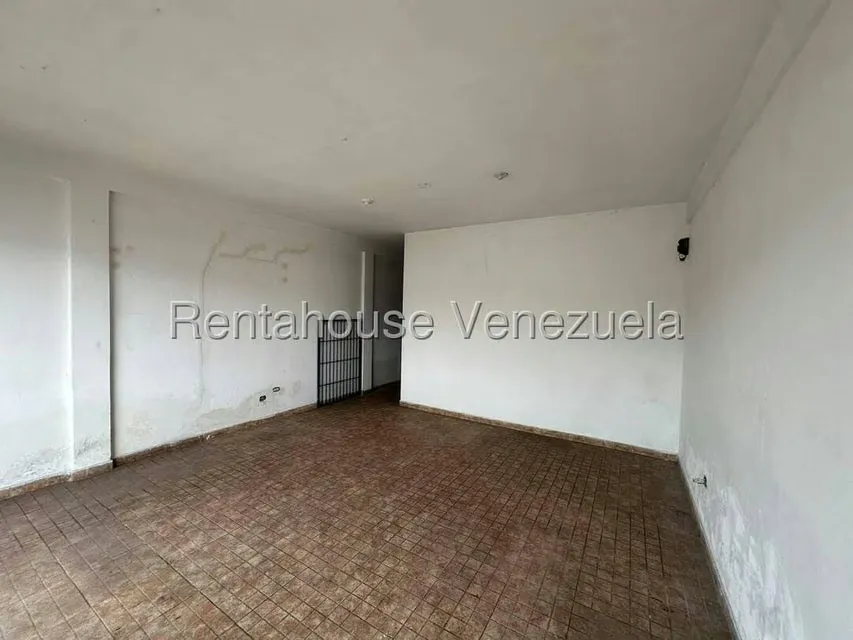 Comercial (Local Comercial) en Alquiler en Valle Hondo, Lara - 2