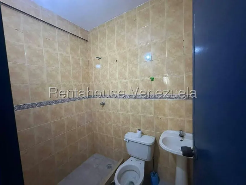 Comercial (Local Comercial) en Alquiler en Valle Hondo, Lara - 8