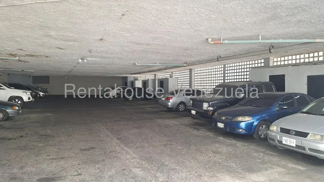 Apartamento (Penthouse) en Venta en La Boyera, Distrito Metropolitano - 28
