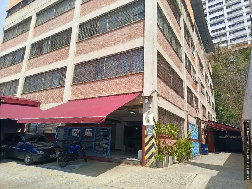 EDIFICIO INDUSTRIAL EN PALO VERDE