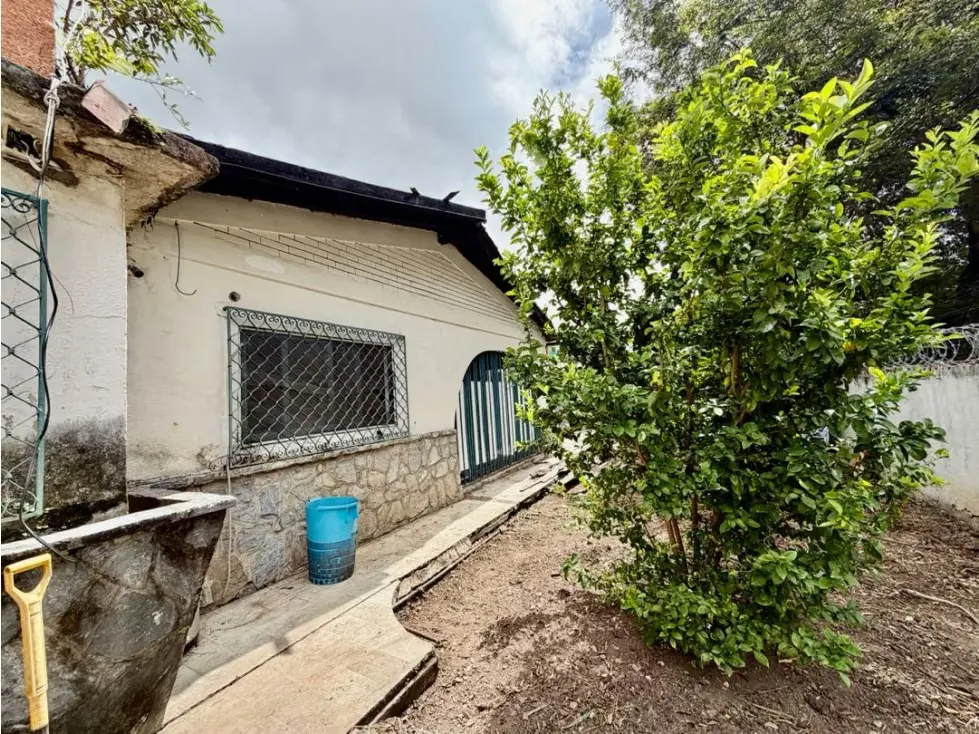 Se alquila casa 640m2 Los Palos Grandes