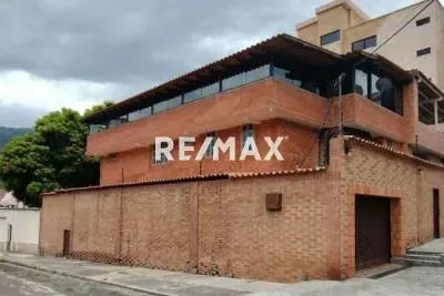 Casa Alta Gama
