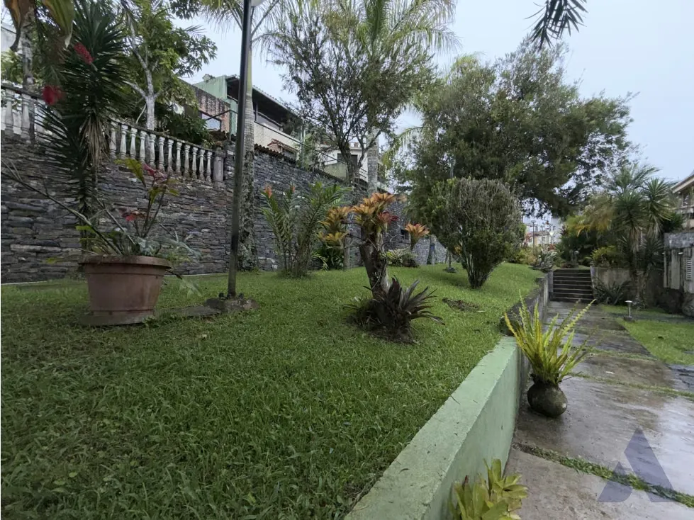 Vendo TownHouse 164m2 Lomas de MonteClaro 9638 - 29