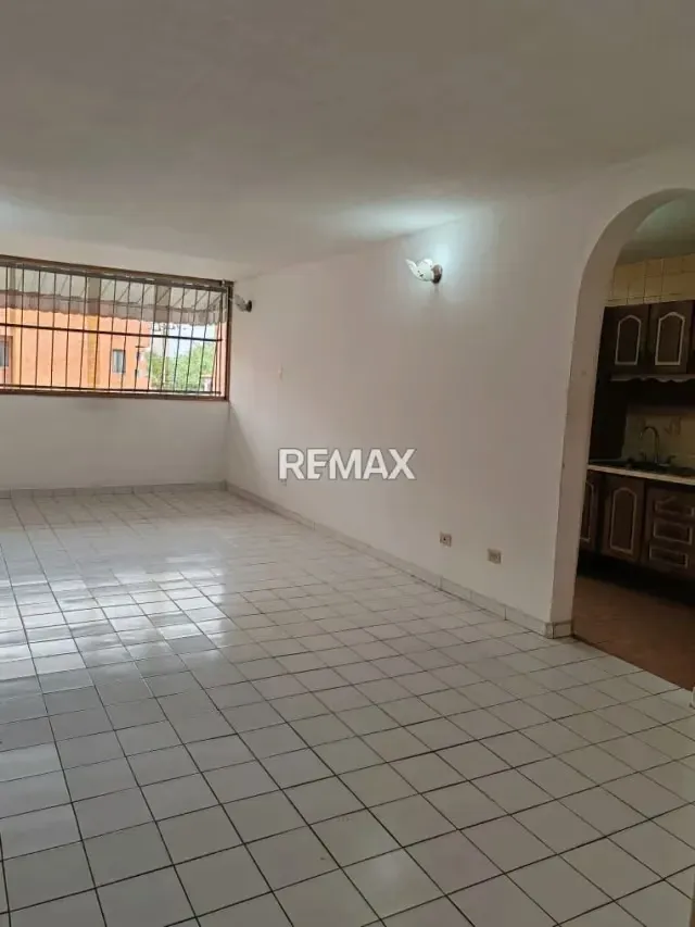 Alquiler de Apartamento en la Urbanizacion San Jacinto - 10