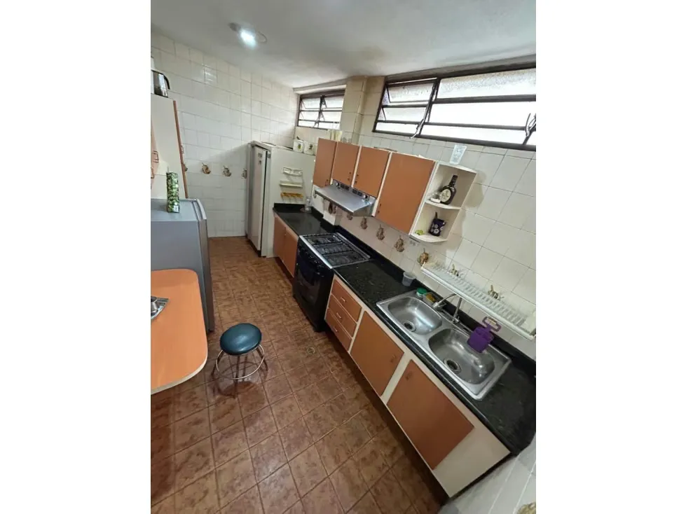 Vendo casa 240m2 Sarria 8060 - 4