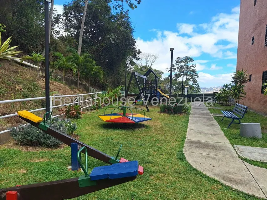 Apartamento (1 Nivel) en Alquiler en Colinas de La Tahona, Distrito Metropolitano - 30