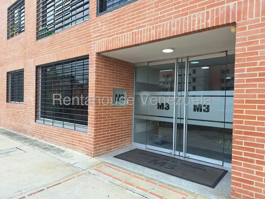 Apartamento (1 Nivel) en Alquiler en Colinas de La Tahona, Distrito Metropolitano - 34