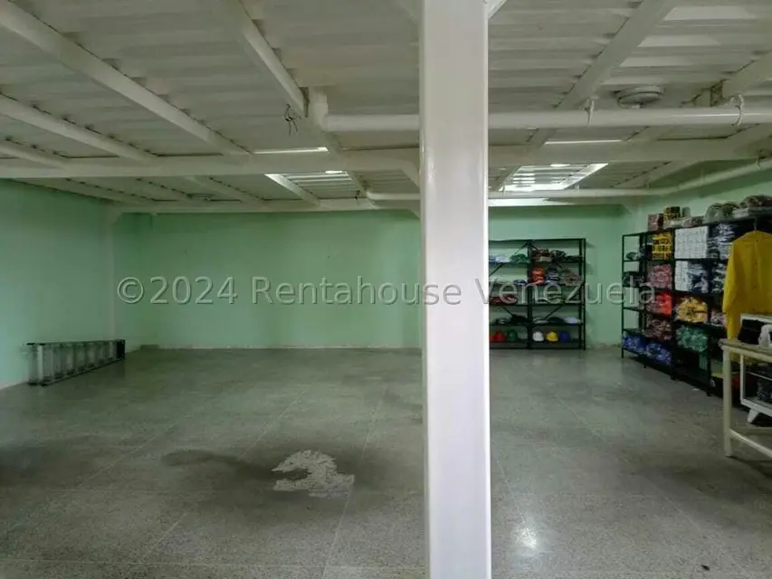Edificio en Venta en Del Este, Lara - 23
