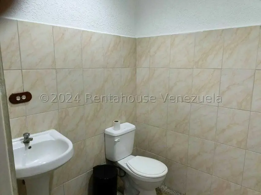 Edificio en Venta en Del Este, Lara - 8