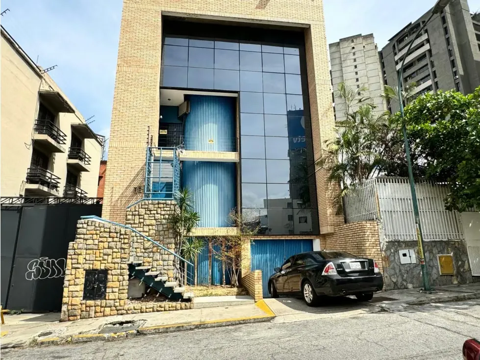Vende Edificio 720 m2 Bello Monte