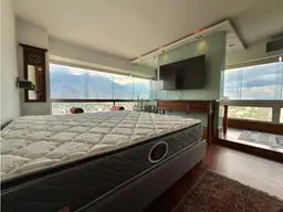 Vista 12