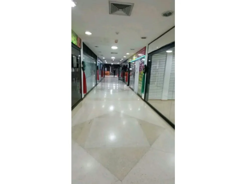 Se vende/alquila local 28m2 Guatire 3655 - 14