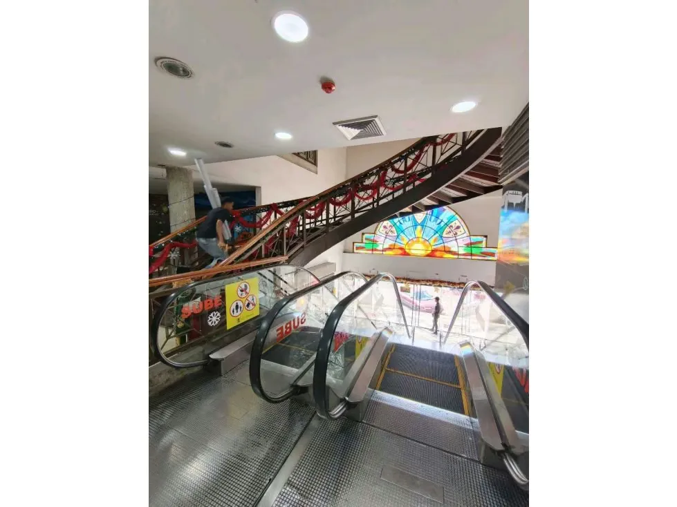 Se vende/alquila local 28m2 Guatire 3655 - 3