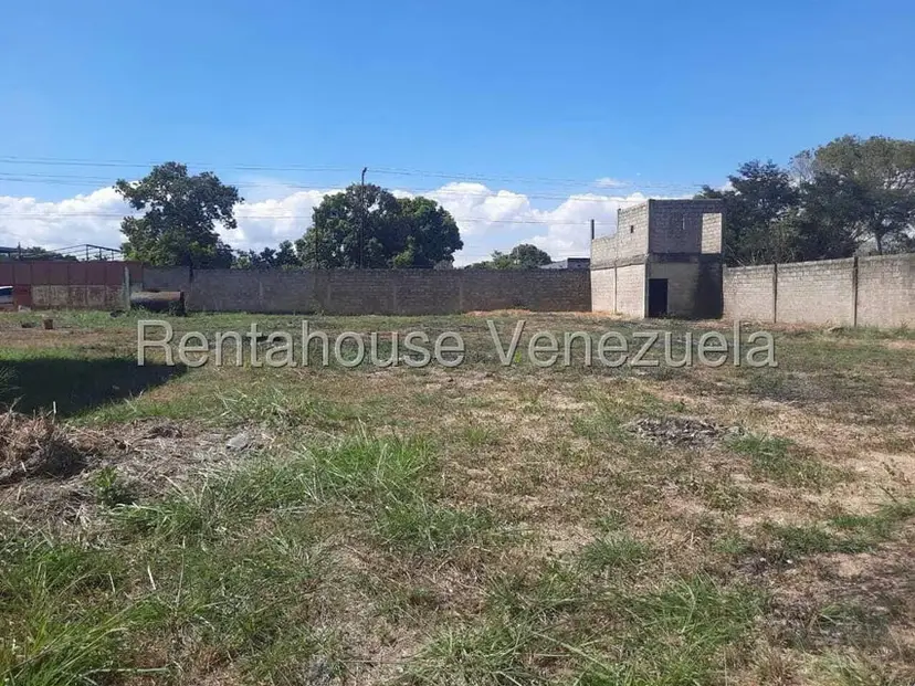 Terreno (Comercial) en Venta en Parroquia Tocuyito, Carabobo