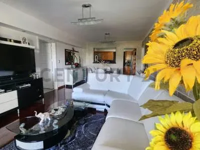 APARTAMENTO REMODELADO semi amoblado con excelente ubicación en San Antonio - 5