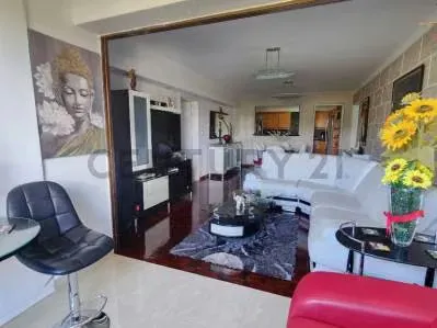 APARTAMENTO REMODELADO semi amoblado con excelente ubicación en San Antonio - 6