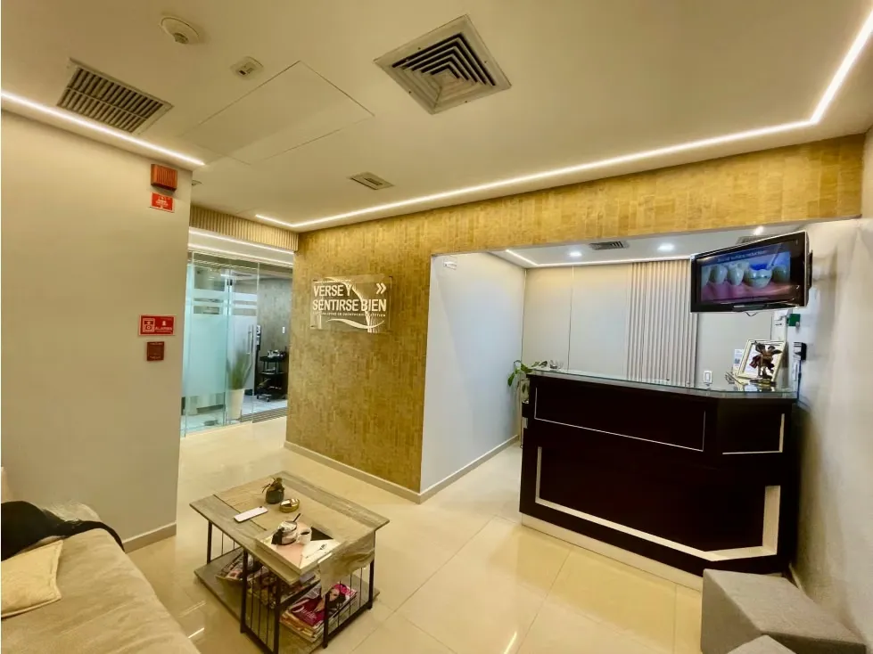 Se vende consultorio 114m2 El Rosal 6808 - 2