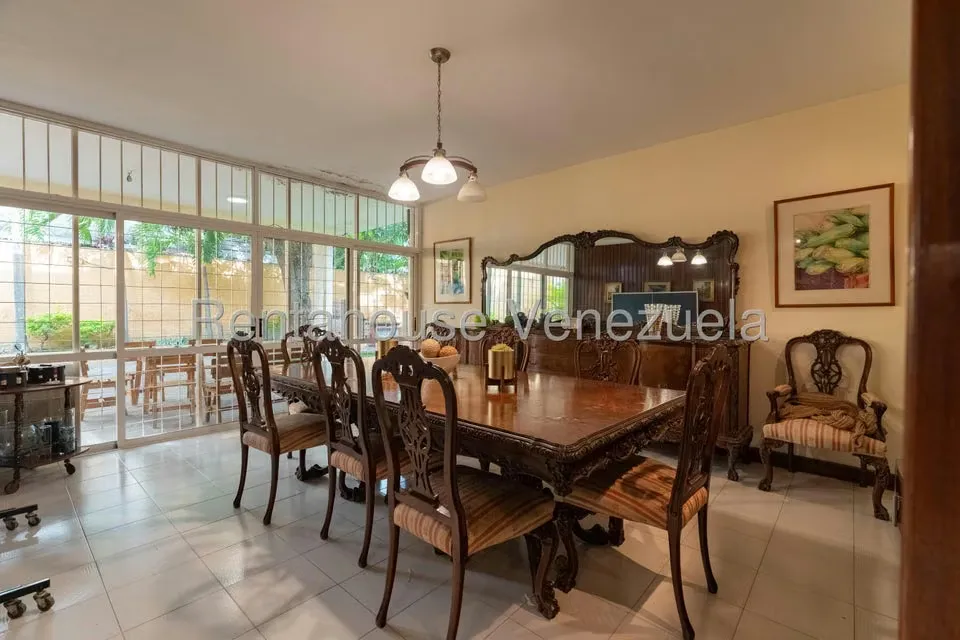 Casa (Multipes Niveles) en Venta en Prados del Este, Distrito Metropolitano - 31