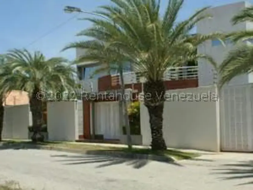 Casa (Multipes Niveles) en Venta en Playa Moreno, Nueva Esparta