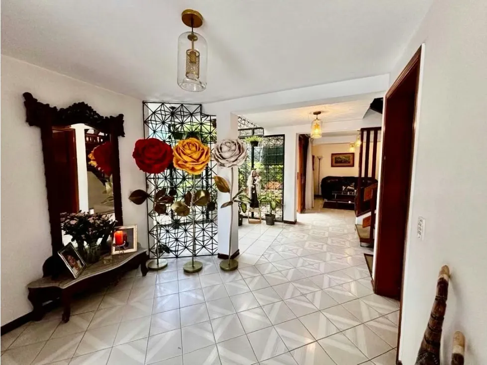 Se vende casa 590m2 7h/8b/4p Colinas de Tamanaco - 8