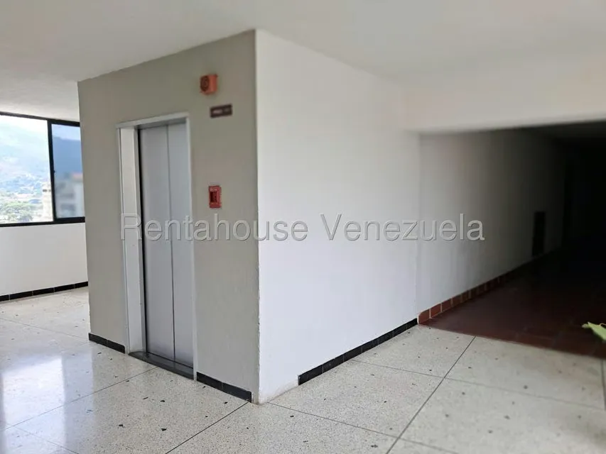 Apartamento (1 Nivel) en Venta en La Granja, Carabobo - 16