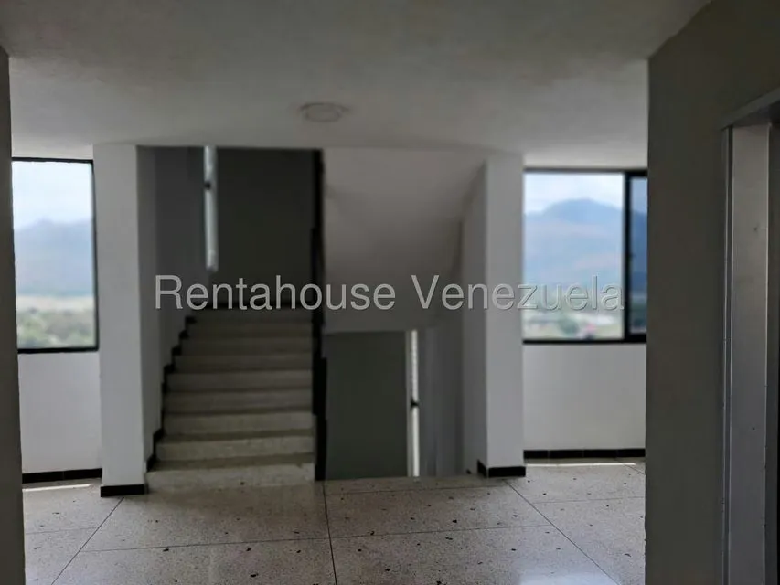 Apartamento (1 Nivel) en Venta en La Granja, Carabobo - 17