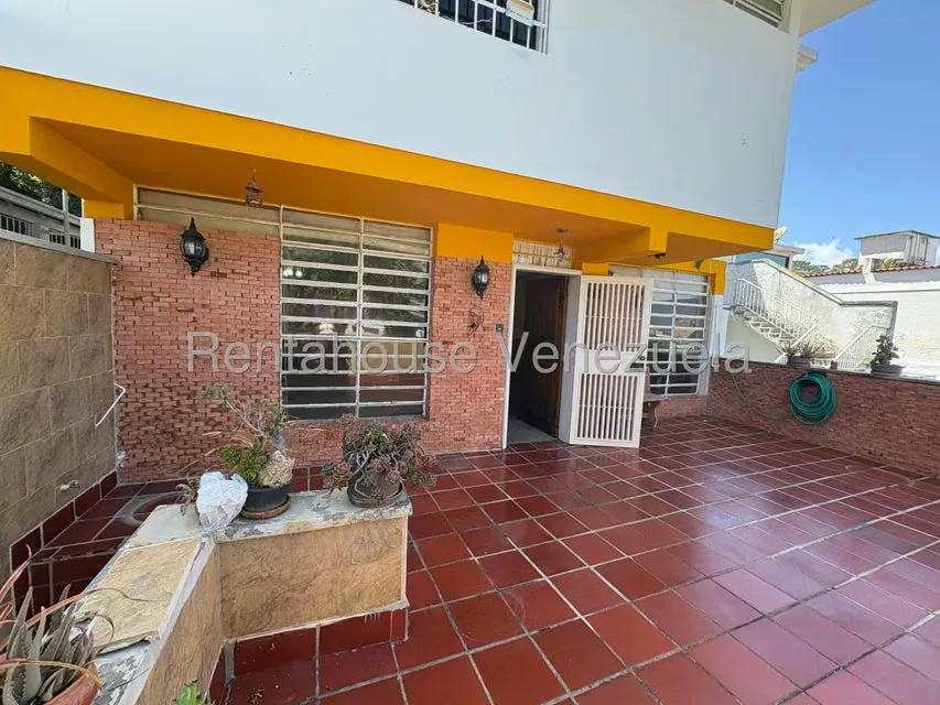 Casa (Duplex) en Venta en Baruta, Distrito Metropolitano - 3