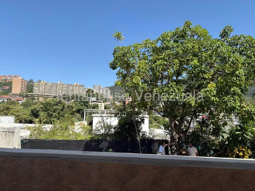Casa (Duplex) en Venta en Baruta, Distrito Metropolitano - 27