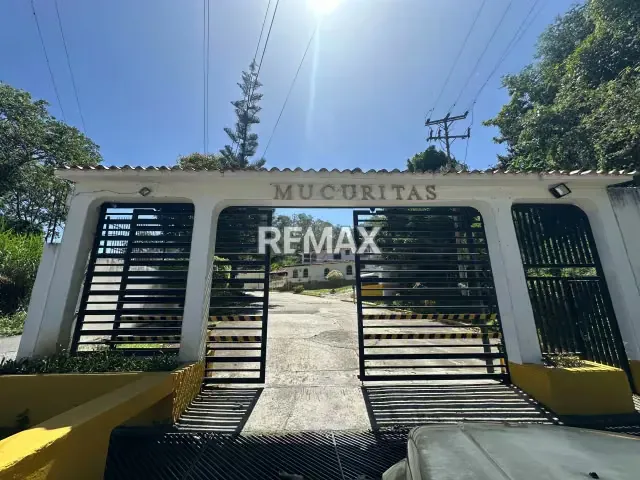 Casa en Venta, Urbanización Mucuritas