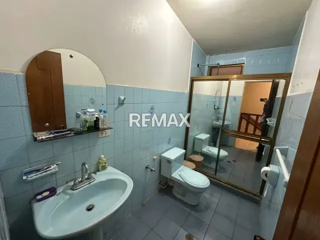 Casa en Venta, Urbanización Mucuritas - 17