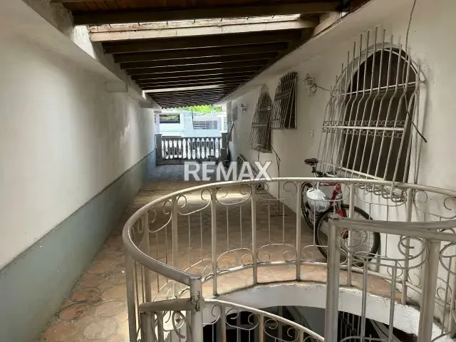 Casa en Venta, Urbanización Mucuritas - 18