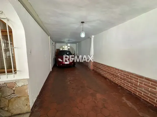Casa en Venta, Urbanización Mucuritas - 5