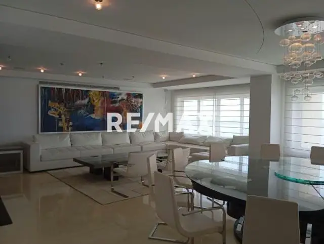 Apartamento en Alquiler Edificio Torre Angelini