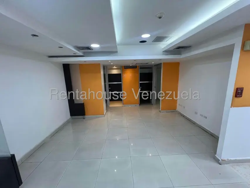 Local Comercial en Alquiler en Las Mercedes, Distrito Metropolitano - 3