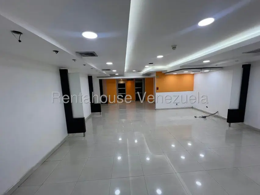 Local Comercial en Alquiler en Las Mercedes, Distrito Metropolitano - 4