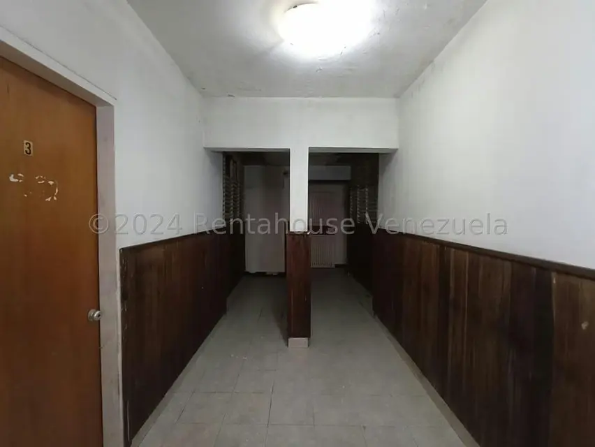 Comercial (Edificio) en Venta en Zona Centro, Aragua - 14