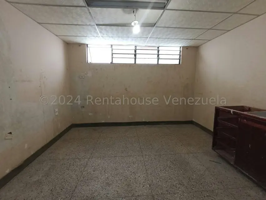 Comercial (Edificio) en Venta en Zona Centro, Aragua - 19