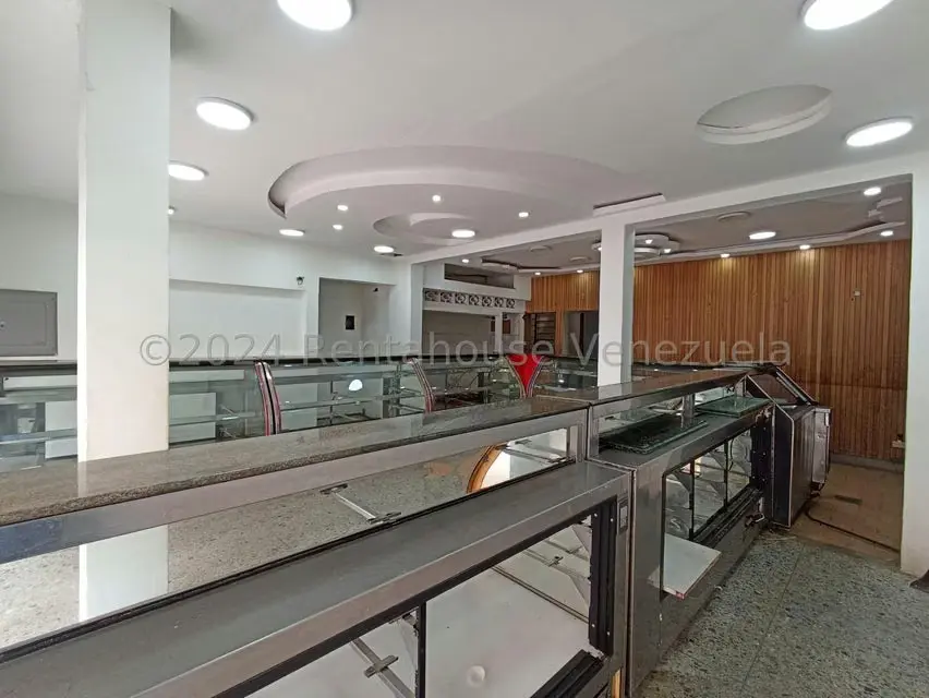 Comercial (Edificio) en Venta en Zona Centro, Aragua - 8