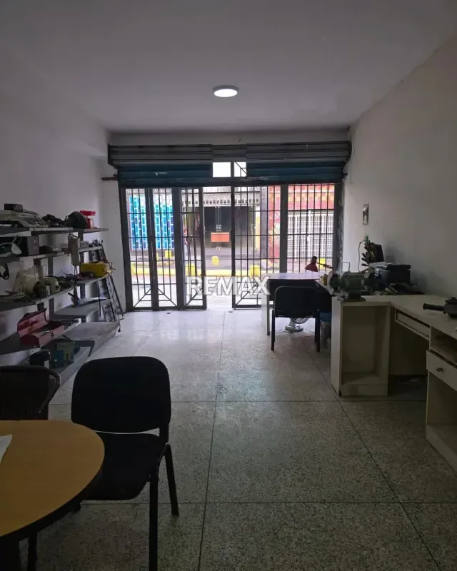 Local en Alquiler a Pie de Calle en Altagracia. - 10