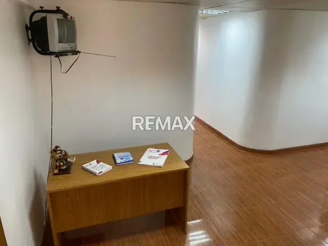 Oficina en Venta, Oficentro El Picacho - 2