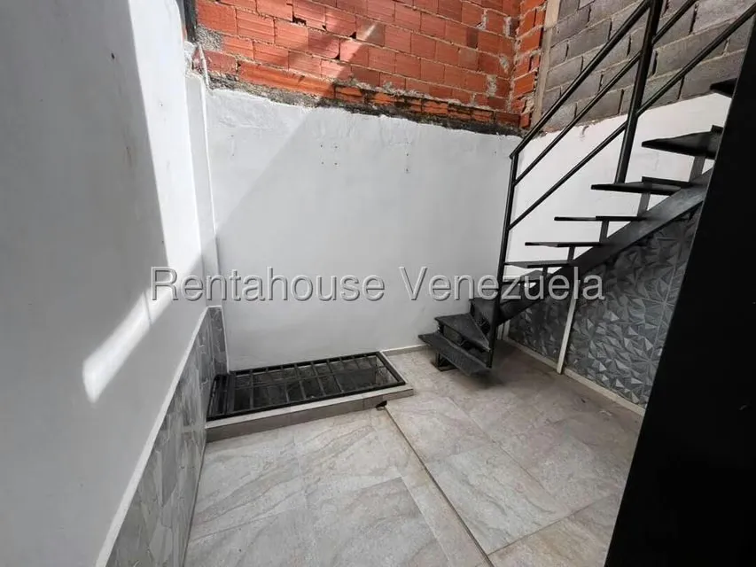 Casa (1 Nivel) en Alquiler en Caña de Azucar, Aragua - 11