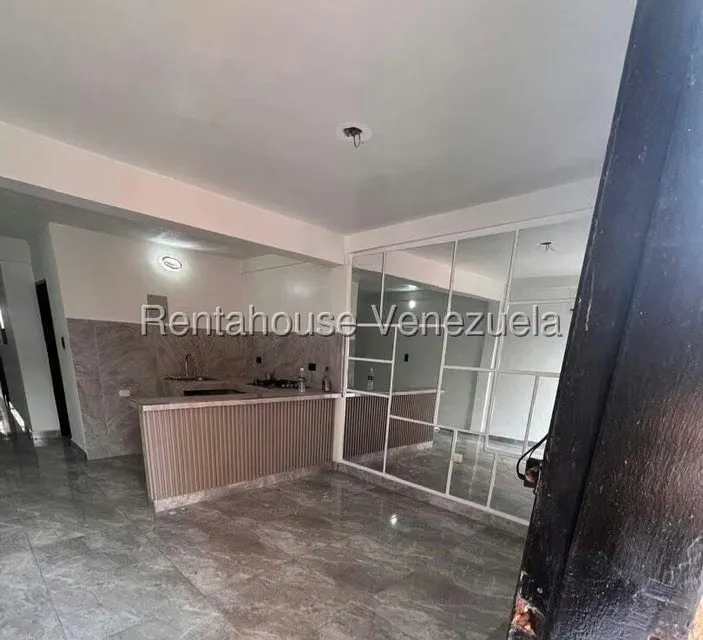 Casa (1 Nivel) en Alquiler en Caña de Azucar, Aragua - 2