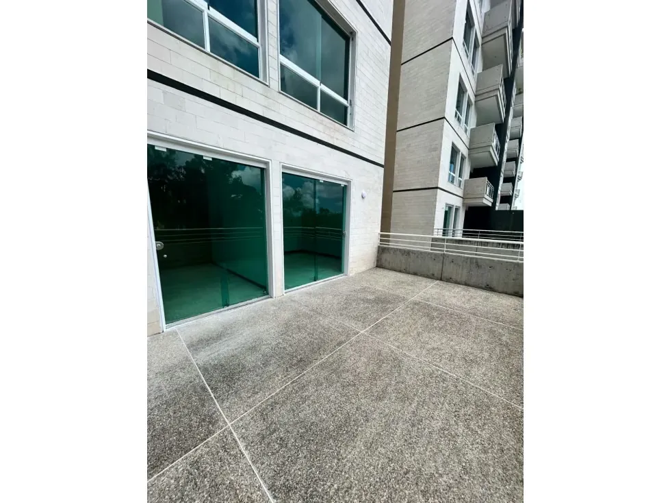 APARTAMENTO EN VENTA 133 M2-URB. LA LAGUNITA - 16