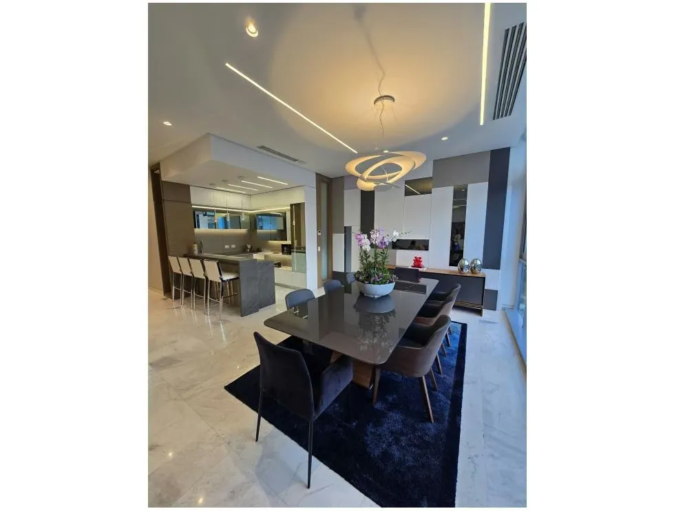 PENTHOUSE DUPLEX EN VENTA 277 M2 - LOS NARANJOS DE LAS MERCEDES