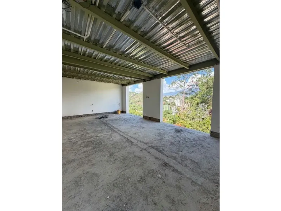 Se vende casa 1200m2 Cerro Verde 6637 - 3