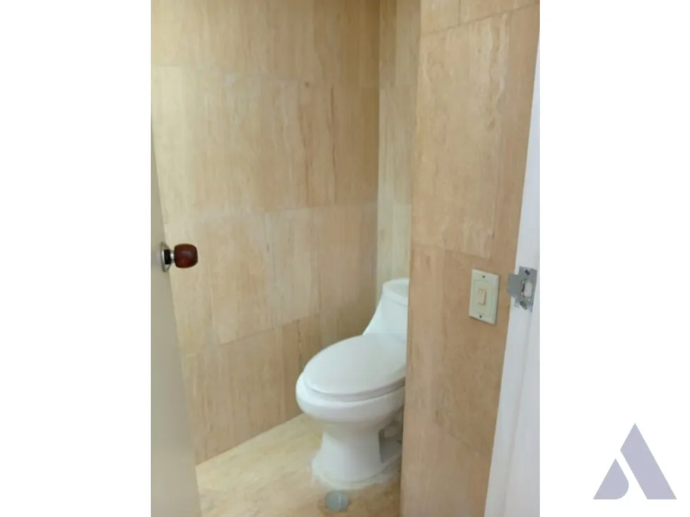 Alquilo fabuloso apartamento 411m2 5hab 6b 3p Los Chorros 9110 - 52