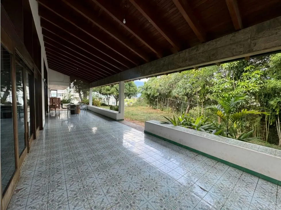 Se alquila casa 750m2 Santa Fe Sur 5301 - 12